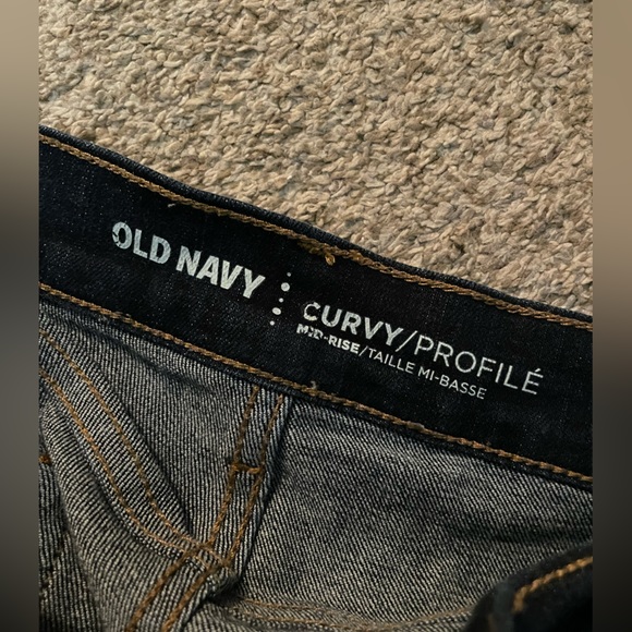 Old Navy Jeans - Picture 2 of 3